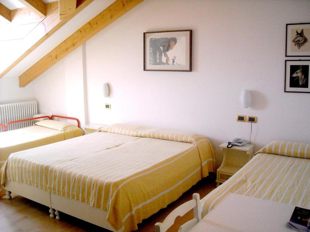 Hotel Faedo Pineta Habitación foto